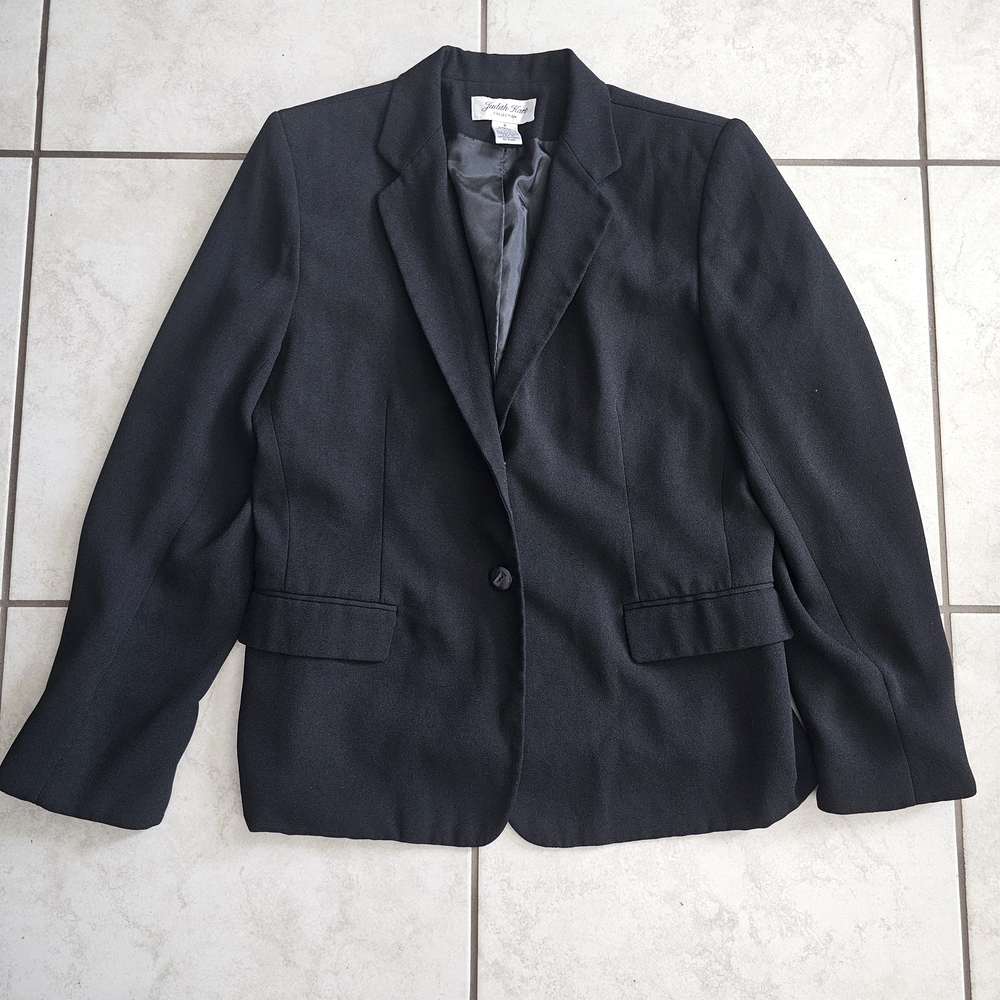 Size 8 Judith Hart Collection Classic Black Blazer Suit Jacket